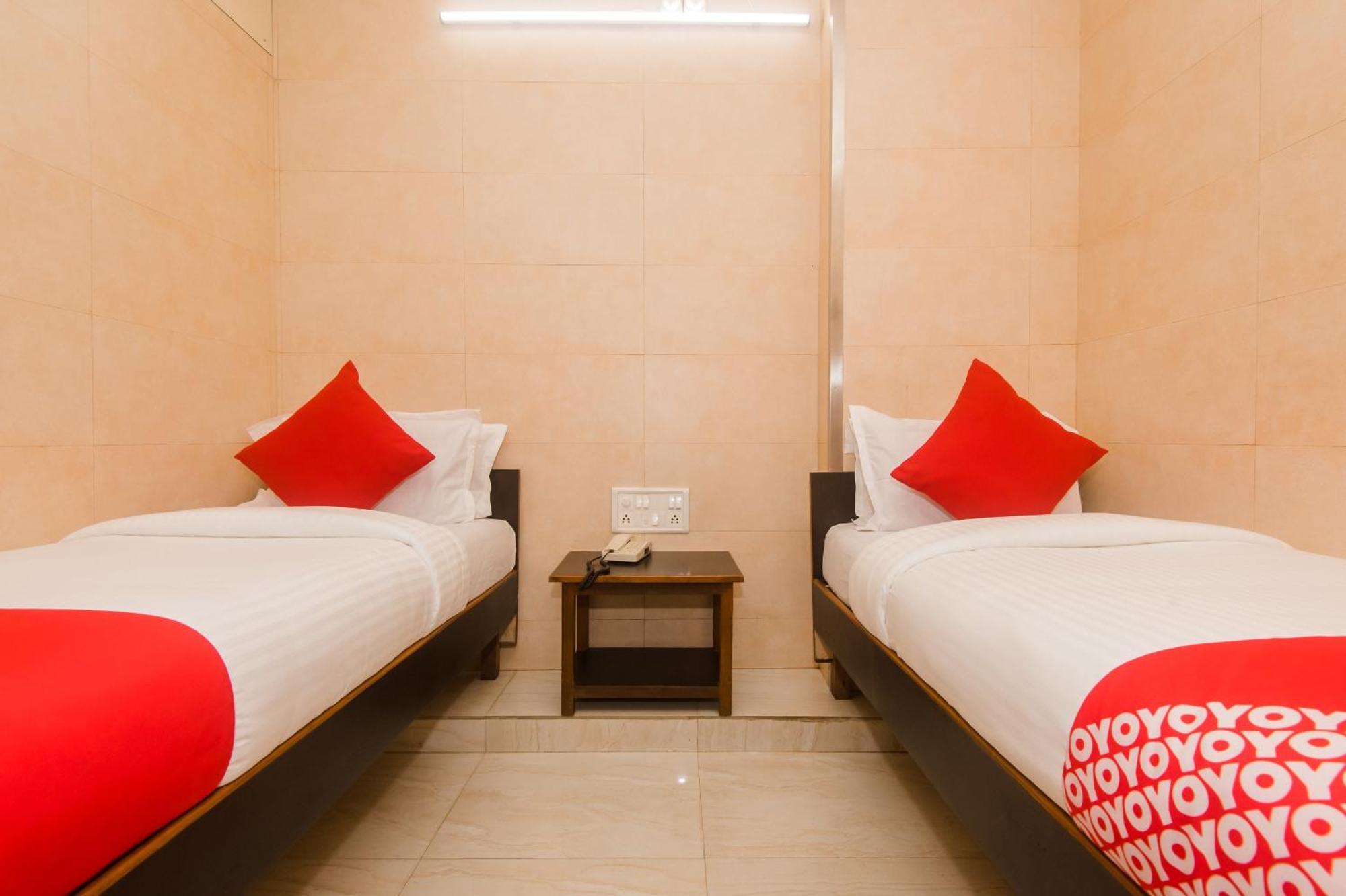Hotel O Kamal Mumbai Exterior photo